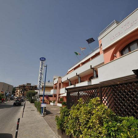 Hotel Mistral Marina di Campo Luaran gambar