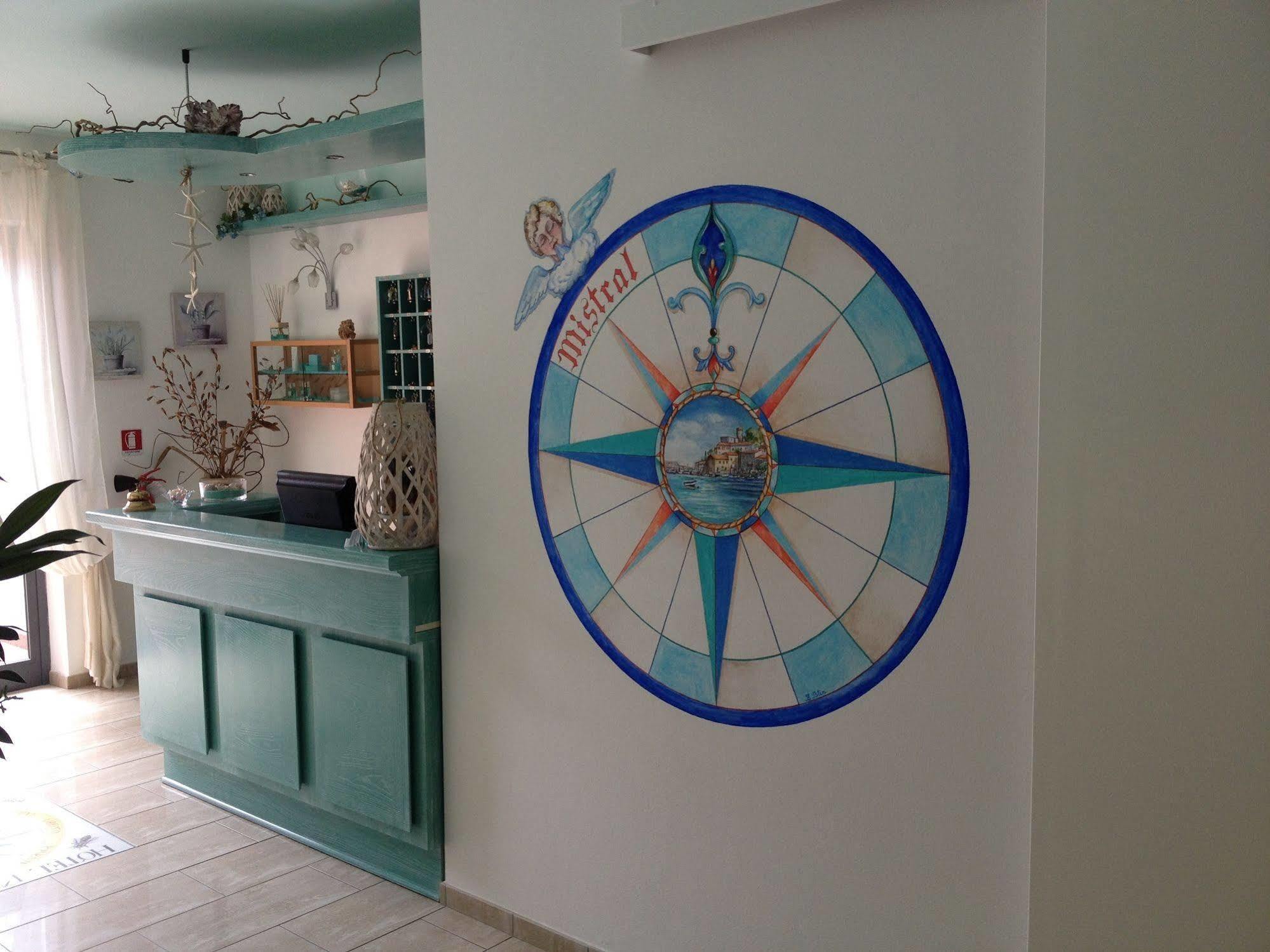 Hotel Mistral Marina di Campo Luaran gambar