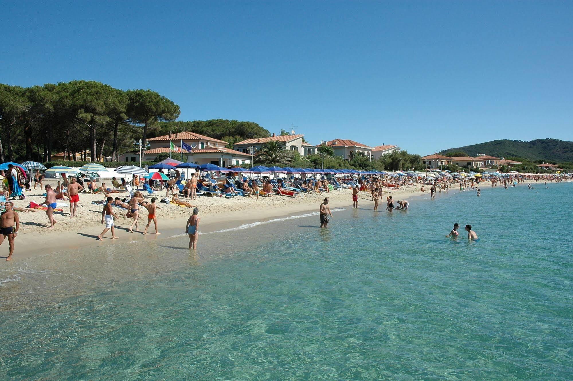 Hotel Mistral Marina di Campo Luaran gambar